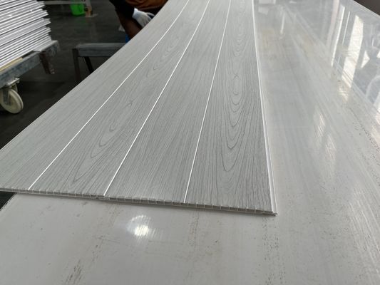Staubfeste PVC-Decke Einfache Installation und glatte Oberfläche